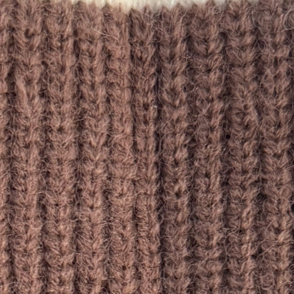 NWT Line & Dot Women's Houndstooth Plush Brown
Crewneck Sweater Revolve - Picture 14 of 15